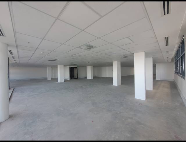604M² OFFICE TO LET IN ILLOVO